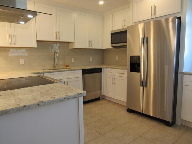 Foto del edificio - 4050 4th St N