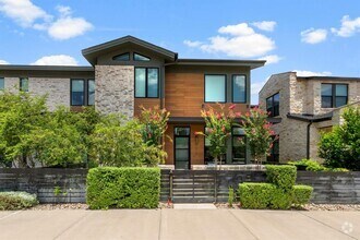 Building Photo - 4016 Diligence Dr