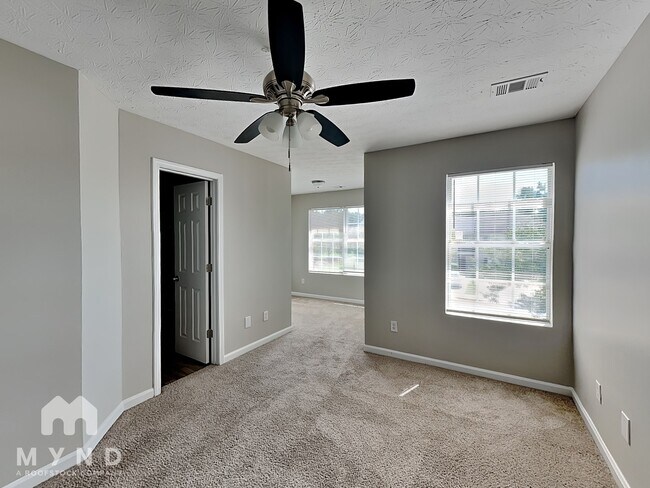 Foto del edificio - 1150 Labonte Pkwy