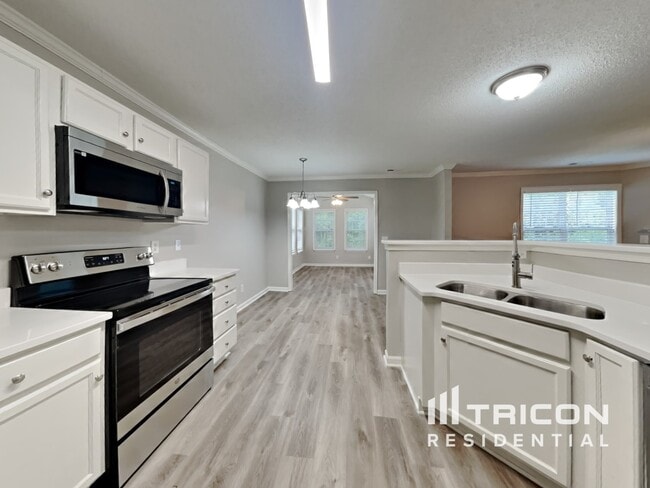 Building Photo - 6231 Creekbrooke Ct