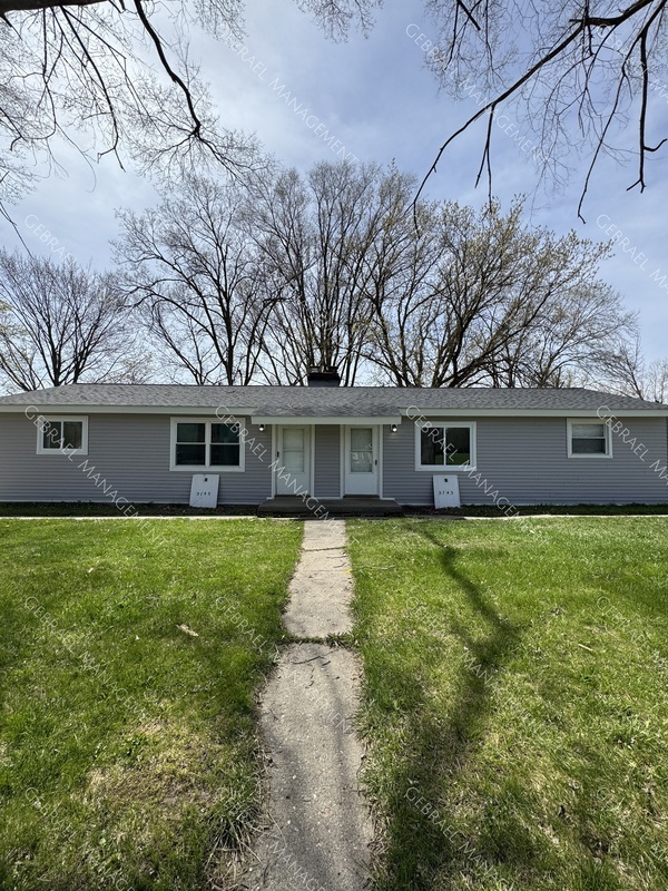 Primary Photo - 3145-3145 Walters Dr