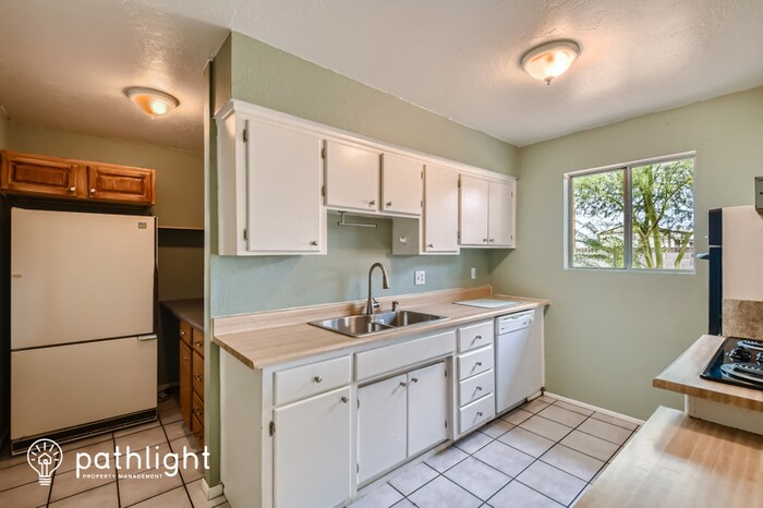 Foto principal - 4008 West Lawrence Lane
