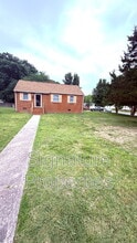 Building Photo - 401 Craven St