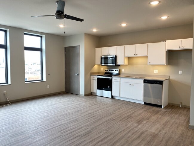 Building Photo - Skyway Properties LLC