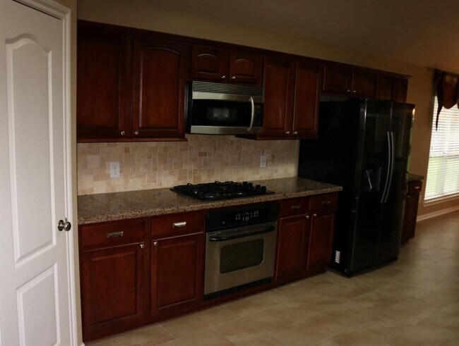 Building Photo - 12202 Raven Roost Dr