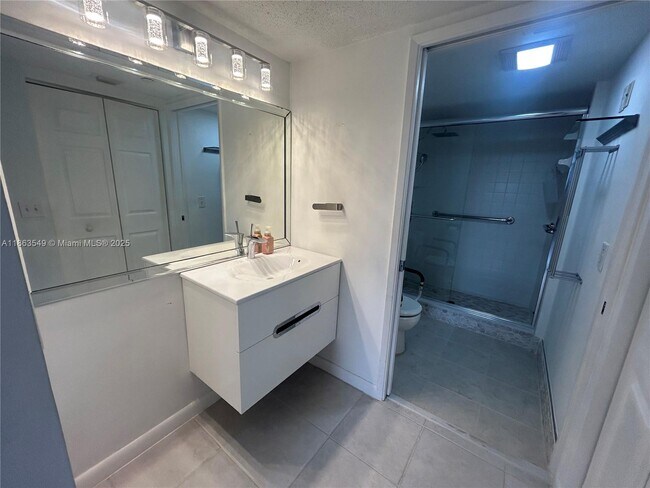 Foto del edificio - 901 SW 141st Ave
