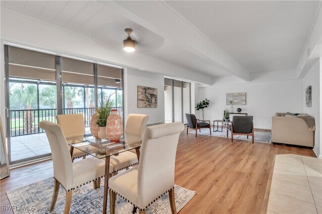 Foto del edificio - 16448 Timberlakes Dr