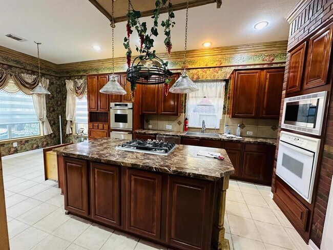 Foto del edificio - 17014 Sandestine Dr