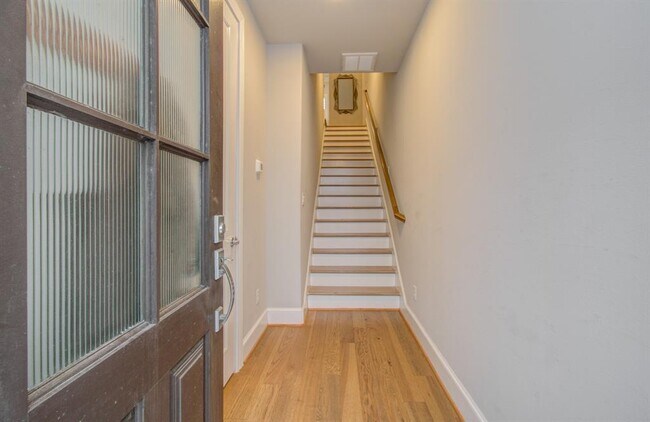 Foto del edificio - 4047 Leeland St