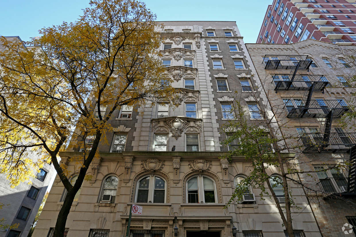 Building Photo - 508 W 112th St