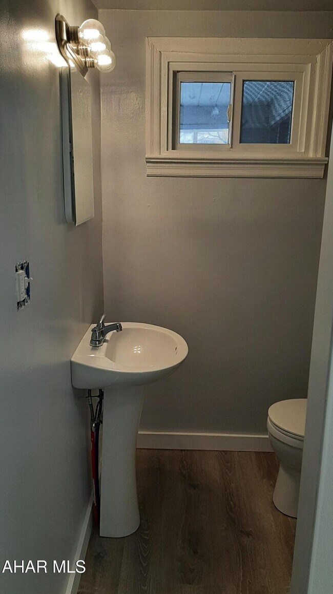 Foto del edificio - 314 Pennsylvania Ave