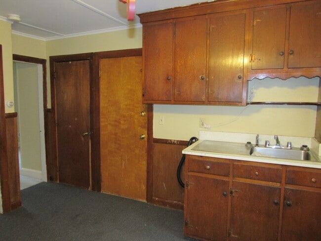 Foto del edificio - 5 Cherry St Ct