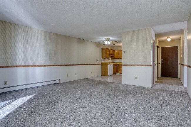 Building Photo - 55+ age restricted community in Heather Ga...