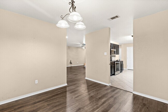 Foto del edificio - 4401 Rance Ln
