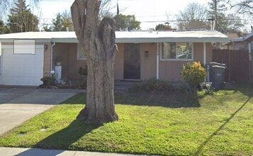 Building Photo - 953 Joan St