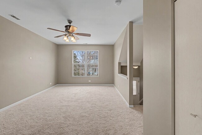 Foto del edificio - 1475 Sedgewood Ct