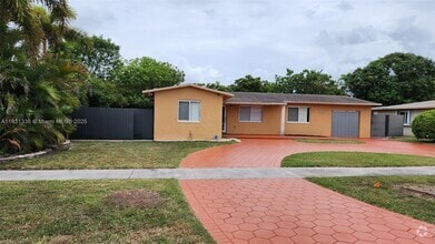 Building Photo - 5460 SW 133rd Ct
