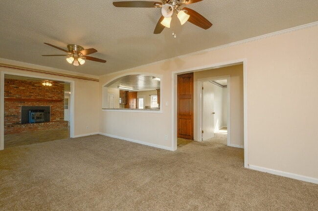 Building Photo - 142 China Grove Rd