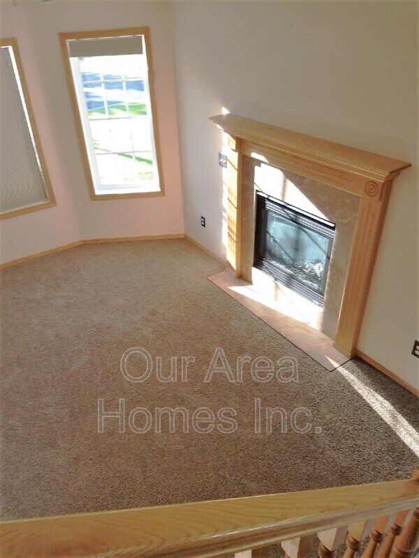 Foto del edificio - 5646 100th Ln N