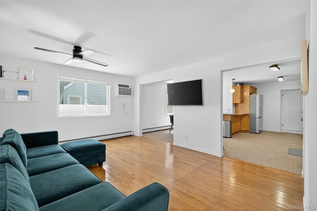 Building Photo - 56 Ellison Ave