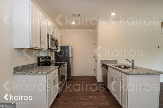 Building Photo - 123 Dudley Wy