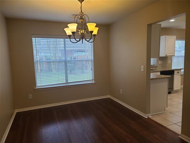 Building Photo - 5734 Forest Timbers Dr