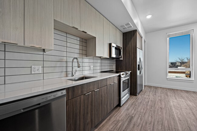 The Redstone-Kitchen - Carraway