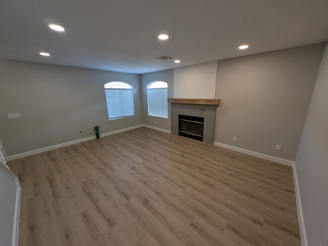 Family Room #2 - 813 Radiant Star St