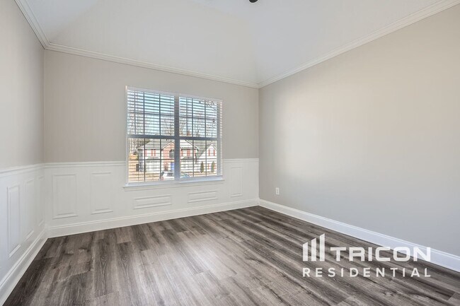 Foto del edificio - 4550 Talon Way