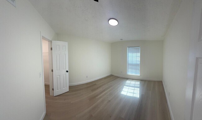dormitorio de madera maciza - Altair Estates