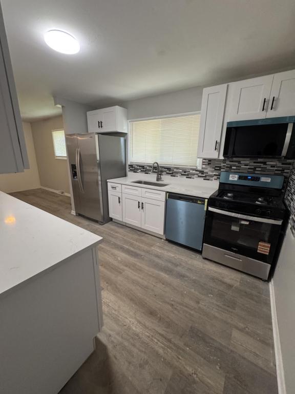 Foto del edificio - 22815 Ridgeway Ave