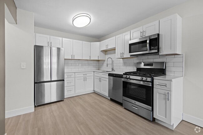 Building Photo - Canton Gardens Apartments - Canton, MI