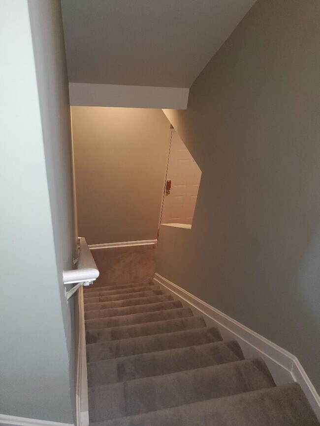 Entrance stairs - 3110 Bellamy Way