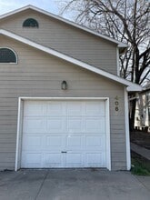 Building Photo - 406 Bluemont Ave