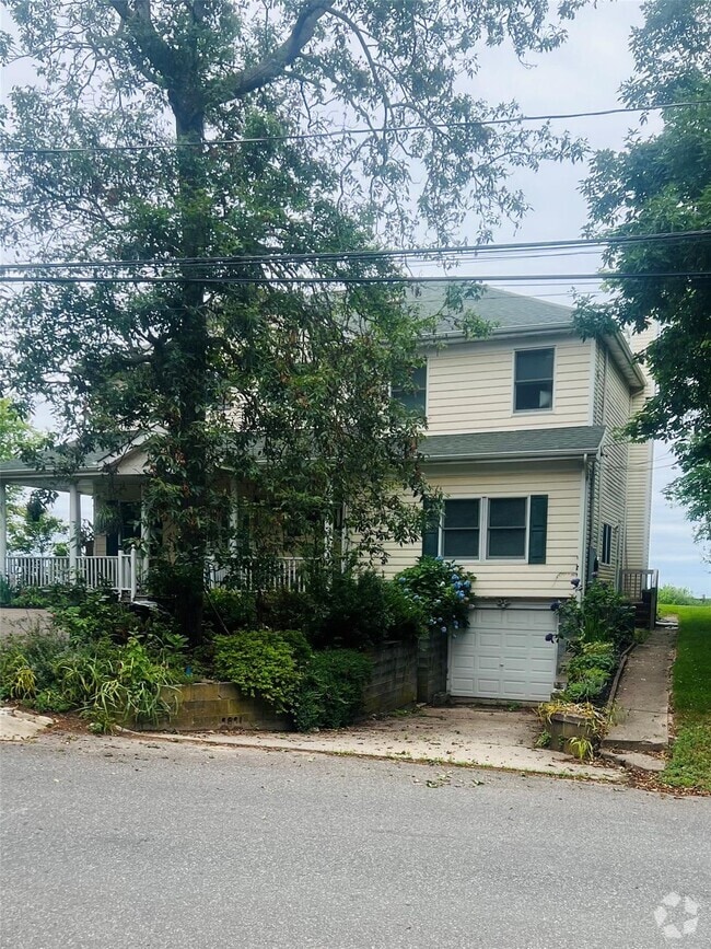 Building Photo - 37 Culross Dr