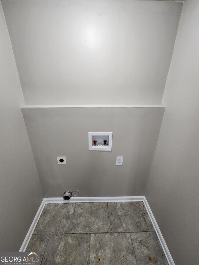 Foto del edificio - 1575 Wildwood Rd NE