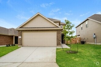 Building Photo - 9315 Dogwood Hill