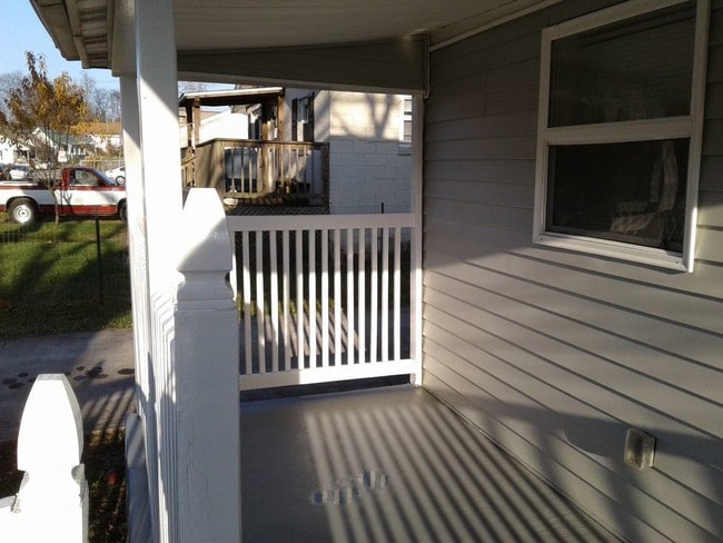Building Photo - 1322 Louisiana Ave