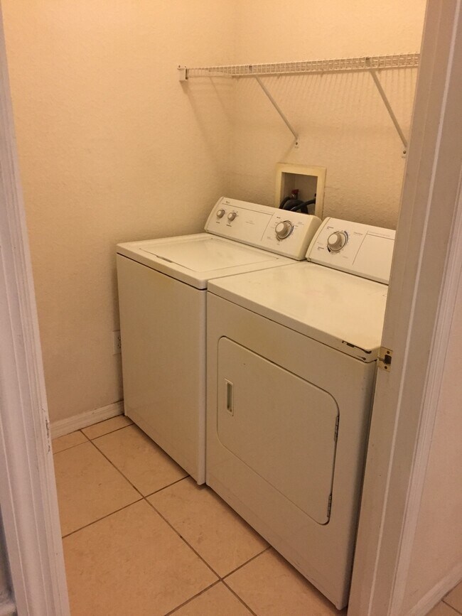 Foto del edificio - 3561CR#224(100)