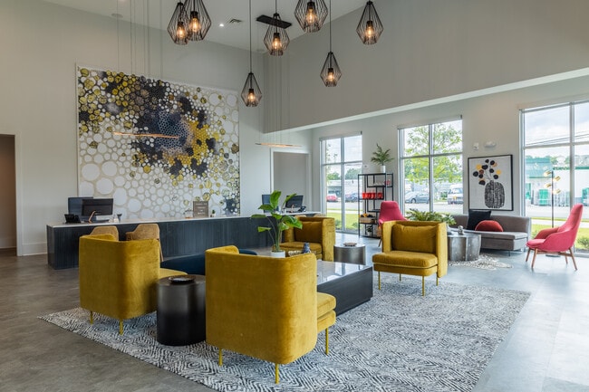 Leasing Office - The Beacon Apartments