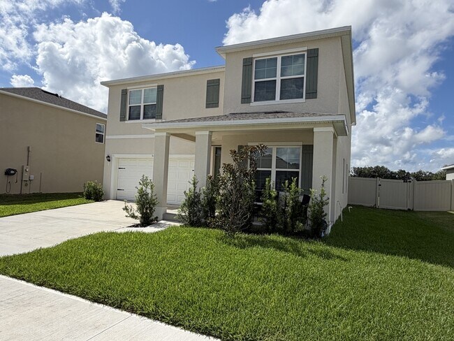 Foto del edificio - 5490 Hayloft Dr