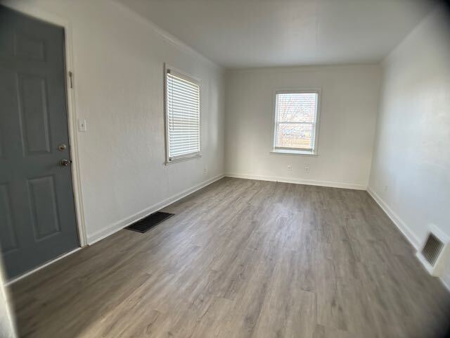 Foto del edificio - 3324 N Sterling Ave