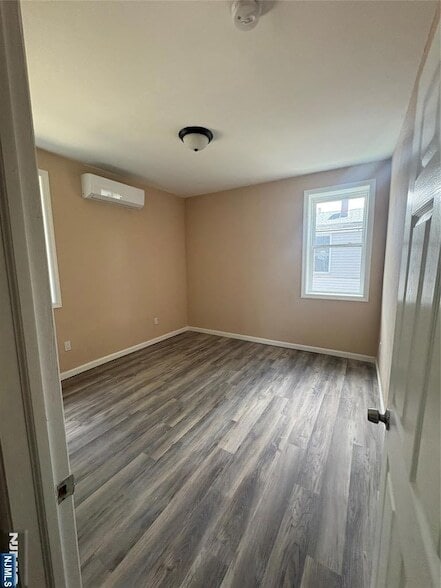 Photo - 172 N Main St Apartment