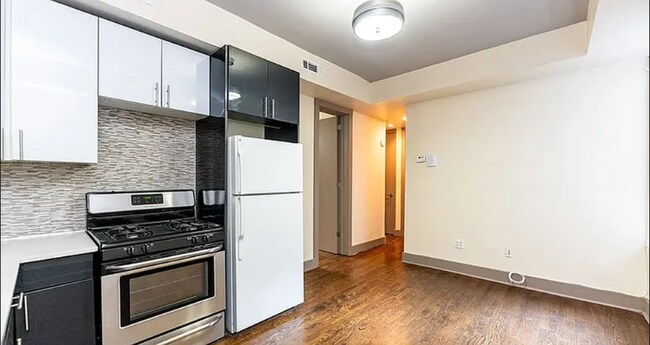 Foto del edificio - 1223 Bushwick Ave