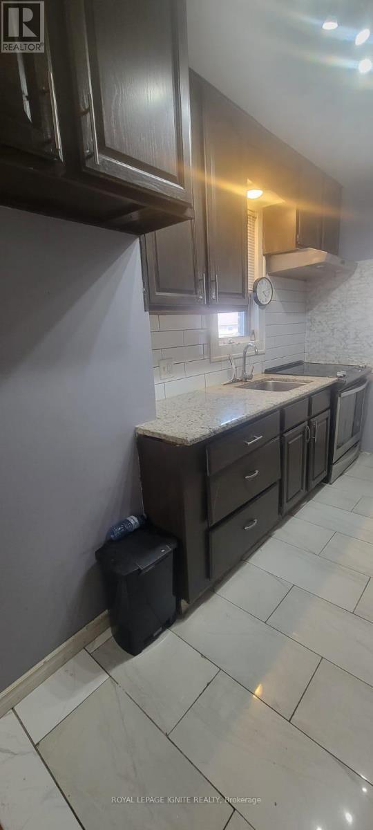 Photo du bâtiment - 1128 Mercer St