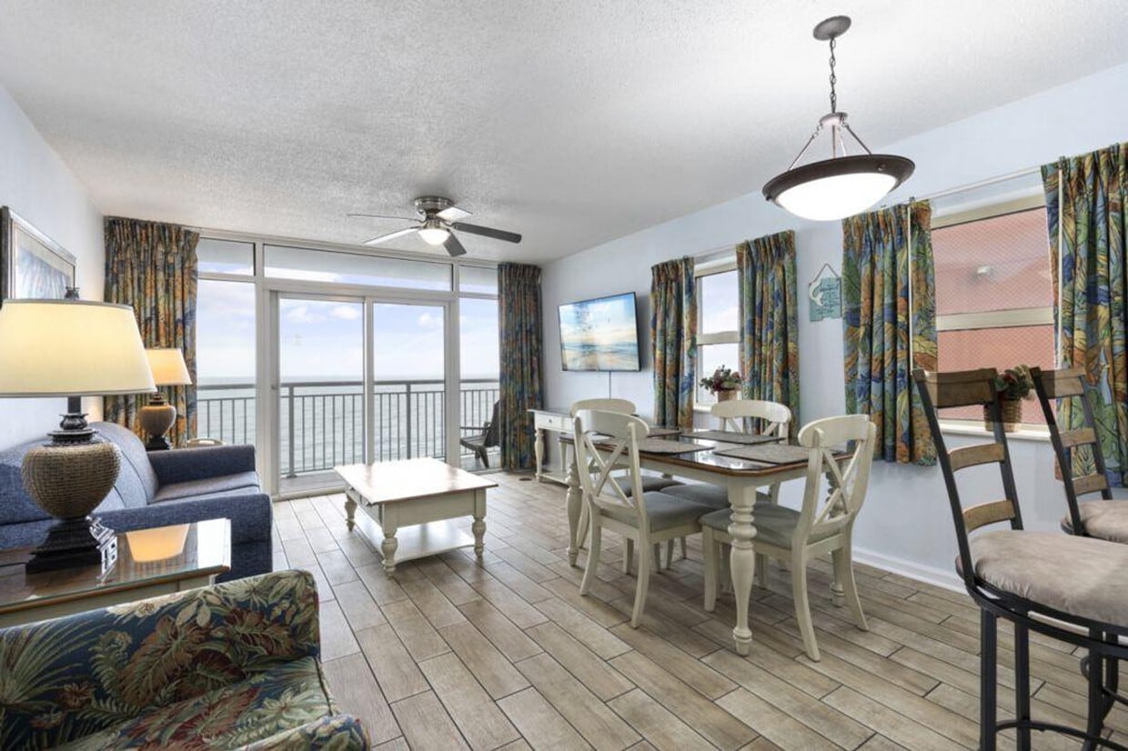 Primary Photo - 1700 N Ocean Blvd
