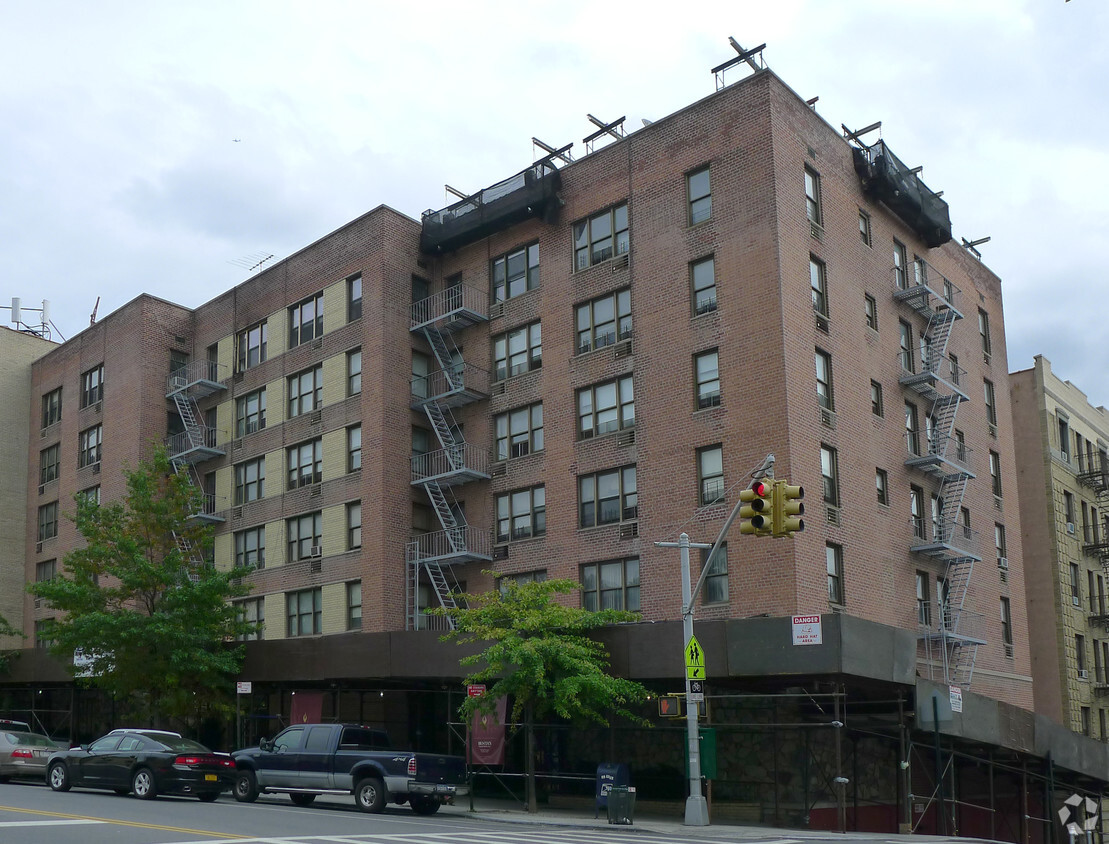 Primary Photo - 630 Saint Nicholas Ave