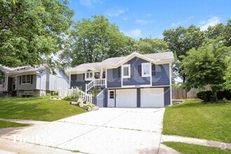 Building Photo - 8033 N Everton Ave