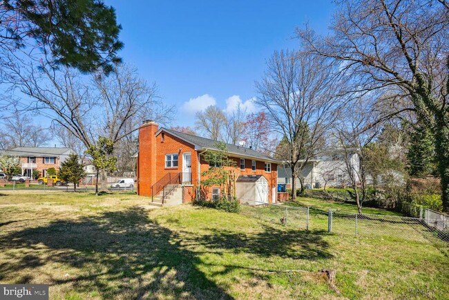 Foto del edificio - 4107 Javins Dr