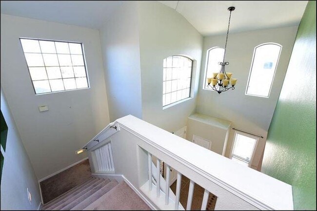 Building Photo - 14044 Highweed Dr